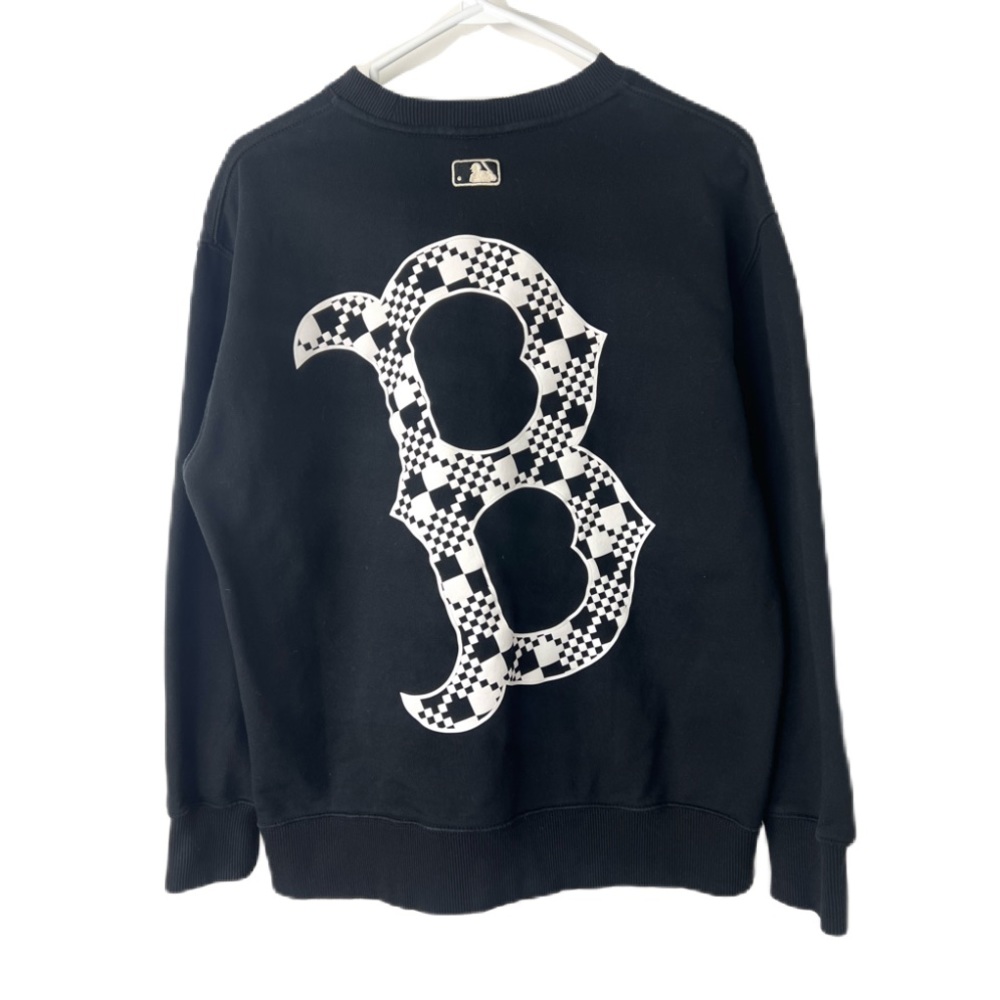 MLB Black Sweatshirt with White Checker 'B' Logo